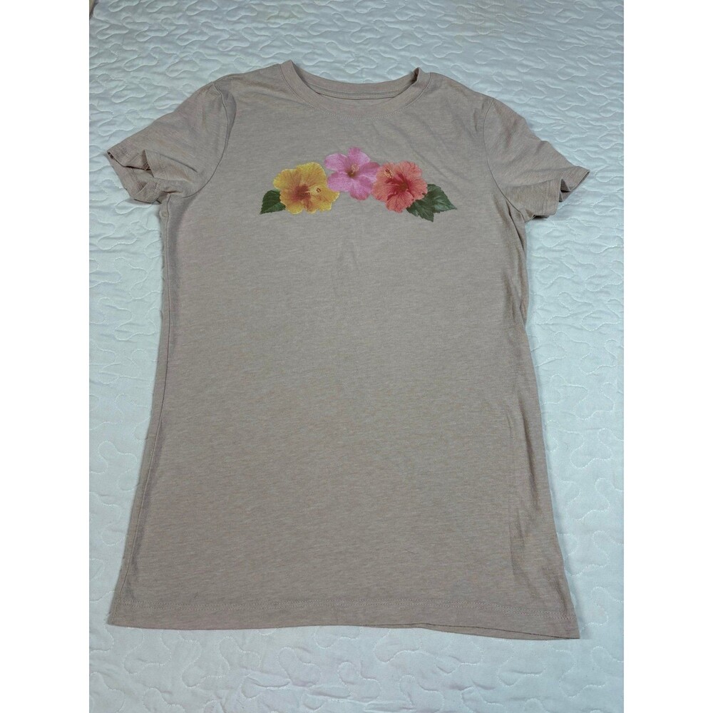 Aeropostale classic crew floral beige T shirt, size medium